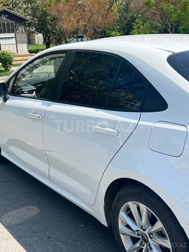 Toyota Corolla 2024, 8,700 km - 1.8 л - Bakı