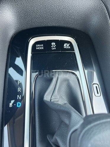 Toyota Corolla 2024, 8,700 km - 1.8 л - Bakı