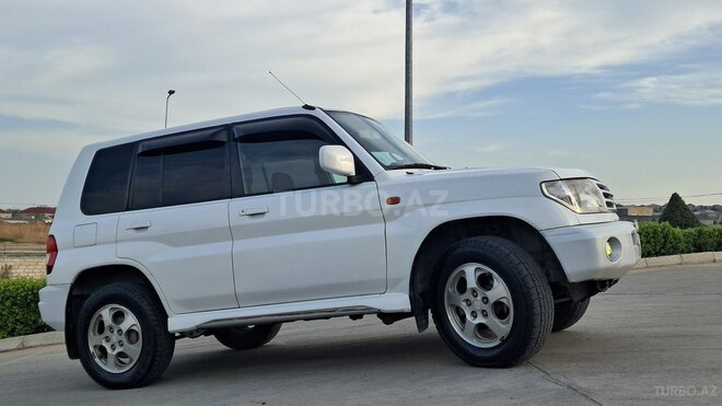 Mitsubishi Pajero io 1998, 280,000 km - 1.8 л - Bakı