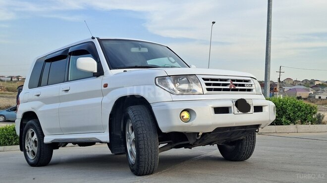 Mitsubishi Pajero io 1998, 280,000 km - 1.8 л - Bakı