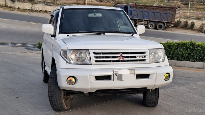 Mitsubishi Pajero io 1998, 280,000 km - 1.8 л - Bakı