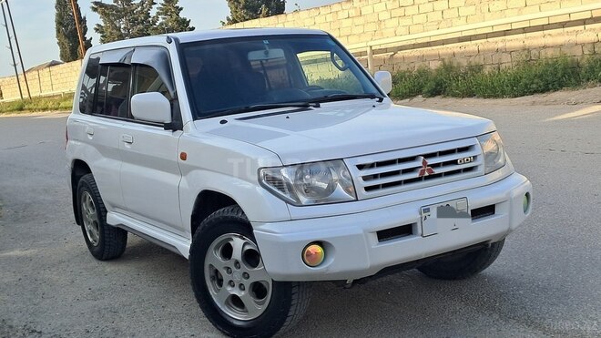 Mitsubishi Pajero io 1998, 280,000 km - 1.8 л - Bakı