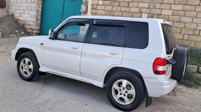 Mitsubishi Pajero io 1998, 280,000 km - 1.8 л - Bakı