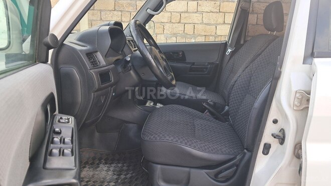 Mitsubishi Pajero io 1998, 280,000 km - 1.8 л - Bakı