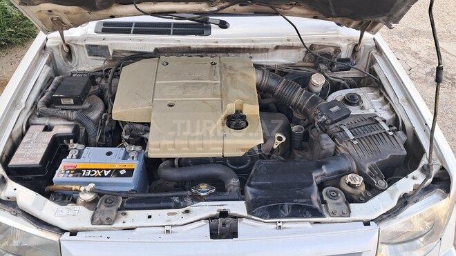 Mitsubishi Pajero io 1998, 280,000 km - 1.8 л - Bakı