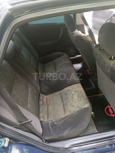 Opel Vectra 1998, 250,000 km - 1.6 l - Quba