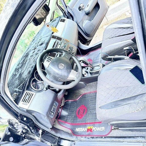 Nissan Tiida 2011, 241,000 km - 1.8 l - Bakı
