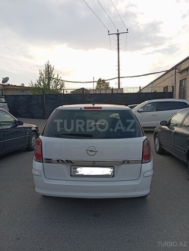 Opel Astra 2010, 180,000 km - 1.3 л - Bakı