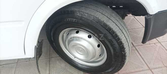 Ford Transit-17