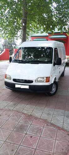 Ford Transit-2