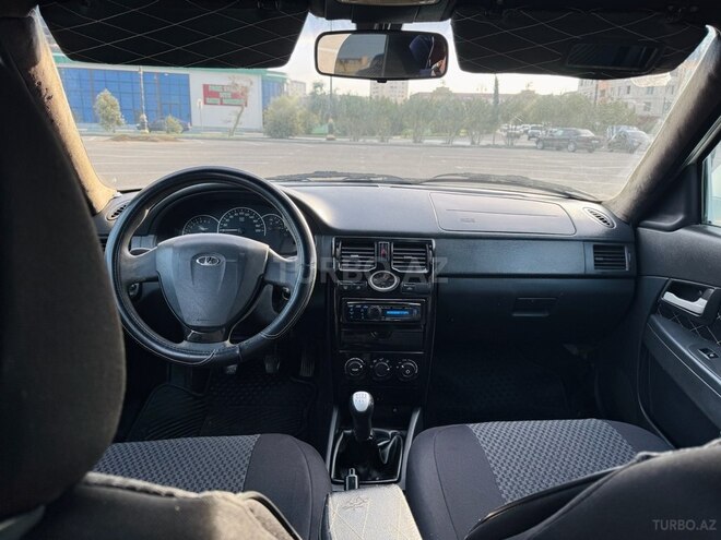 LADA (VAZ) Priora-2