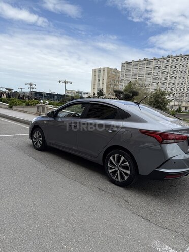 Hyundai Accent 2021, 82,000 km - 1.6 l - Bakı