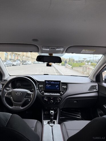 Hyundai Accent 2021, 82,000 km - 1.6 l - Bakı
