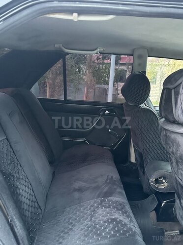 Mercedes E 220 1994, 375,847 km - 2.2 l - Mingəçevir