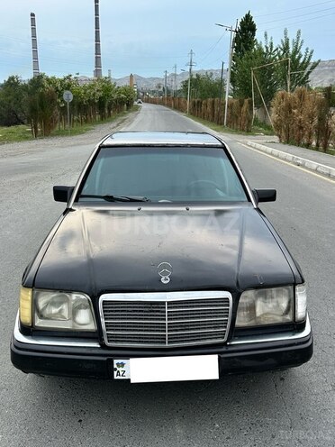 Mercedes E 220 1994, 375,847 km - 2.2 l - Mingəçevir