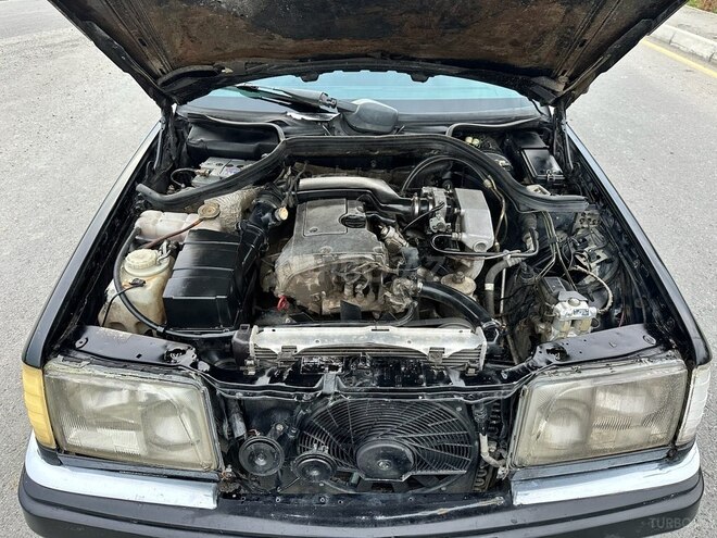 Mercedes E 220 1994, 375,847 km - 2.2 l - Mingəçevir