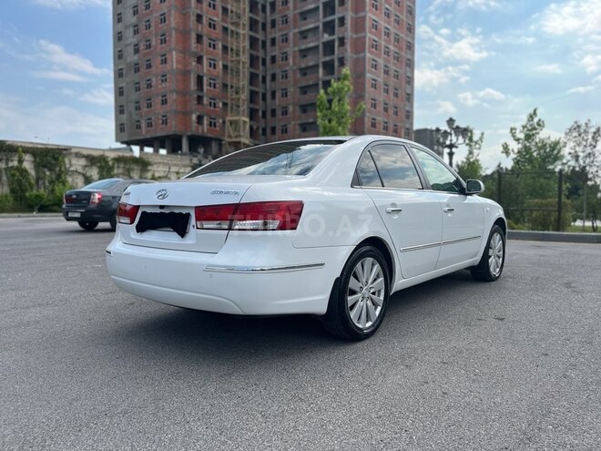 Hyundai Sonata-7