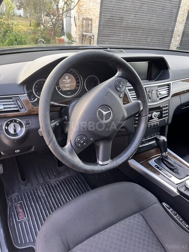 Mercedes E 220 d 2010, 398,000 km - 2.2 л - Bakı