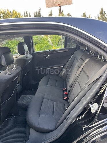 Mercedes E 220 d 2010, 398,000 km - 2.2 л - Bakı