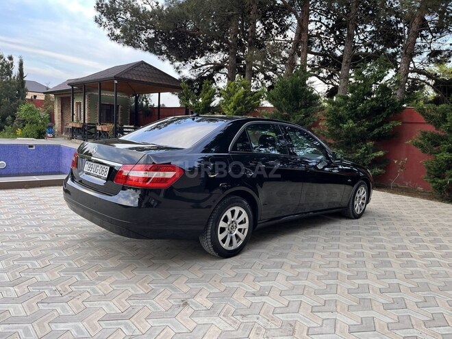 Mercedes E 220 d 2010, 398,000 km - 2.2 л - Bakı