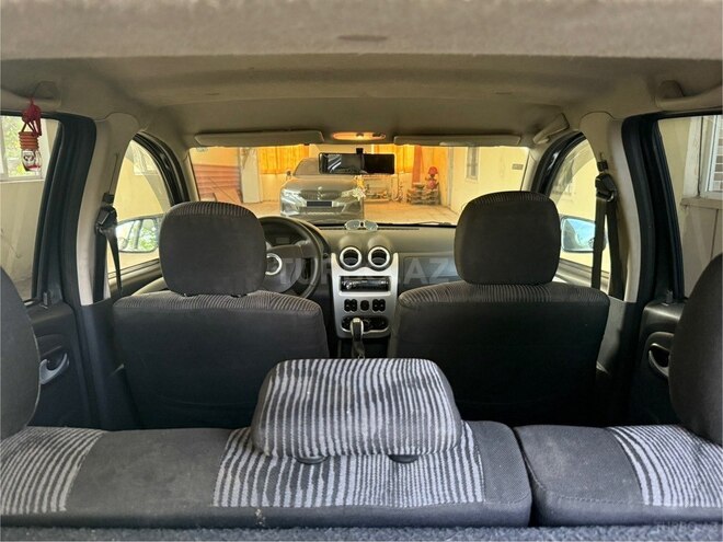 Dacia Sandero 2008, 376,000 km - 1.4 l - Bakı