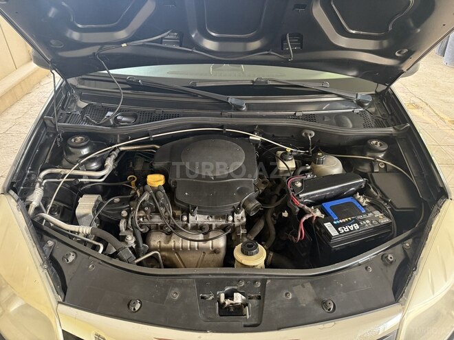 Dacia Sandero 2008, 376,000 km - 1.4 l - Bakı