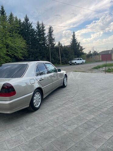 Mercedes C 230 1998, 208,444 km - 2.3 л - Masallı
