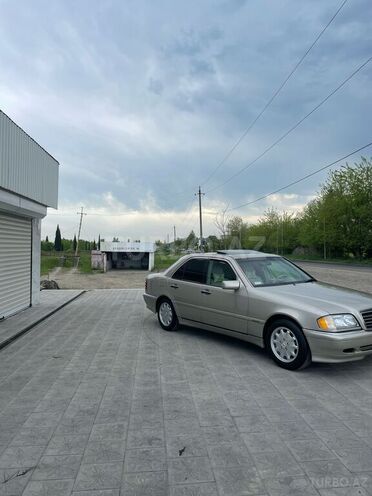 Mercedes C 230 1998, 208,444 km - 2.3 л - Masallı
