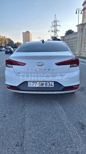 Hyundai Elantra 2019, 95,000 km - 2.0 l - Bakı