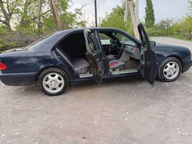 Mercedes E 200 1996, 271,652 km - 2.0 л - Ağstafa