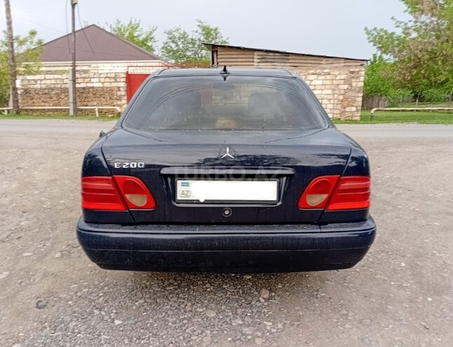 Mercedes E 200 1996, 271,652 km - 2.0 л - Ağstafa
