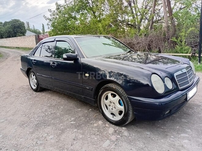 Mercedes E 200 1996, 271,652 km - 2.0 л - Ağstafa