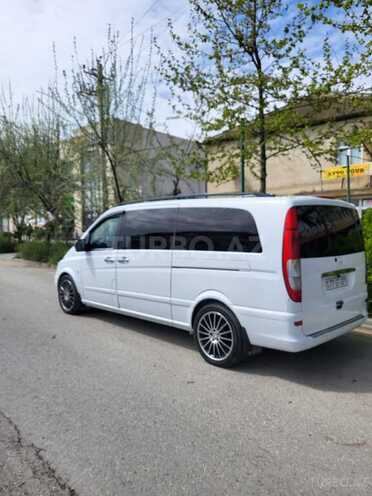 Mercedes Viano-3