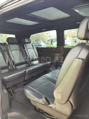 Mercedes Viano-6