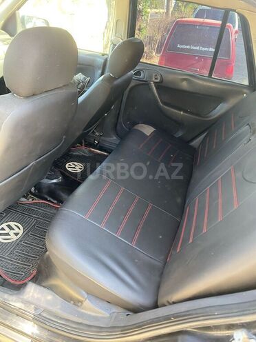 Volkswagen Golf 2005, 305,000 km - 1.8 л - Bakı