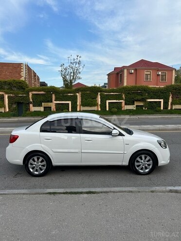 Kia Rio 2010, 280,000 km - 1.5 l - Bakı