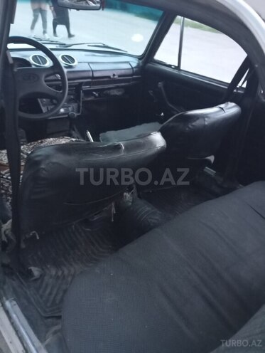 LADA (VAZ) 2106 1982, 52,000 km - 1.3 l - Salyan