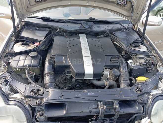 Mercedes C 240 2002, 120,000 km - 2.6 л - Masallı