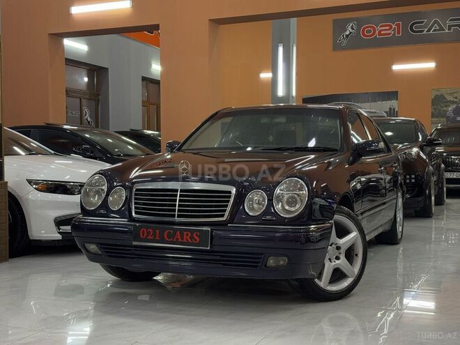 Mercedes E 240-10