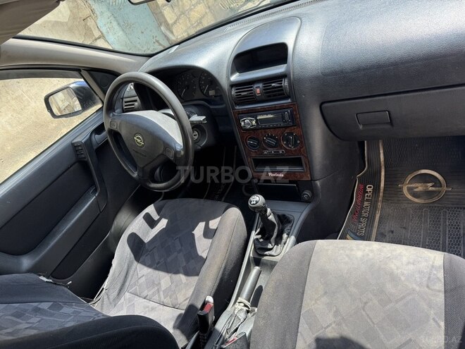 Opel Astra 1998, 304,000 km - 1.6 l - Bakı