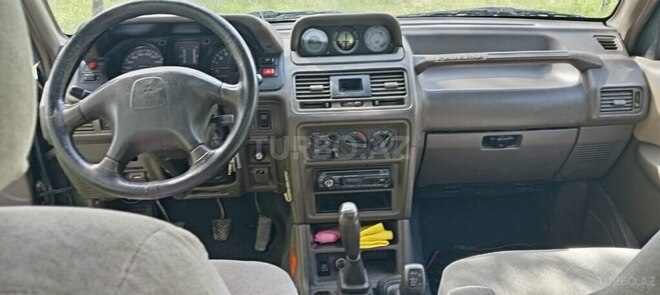 Mitsubishi Pajero 1998, 356,810 km - 3.5 l - Qəbələ