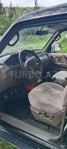 Mitsubishi Pajero 1998, 356,810 km - 3.5 l - Qəbələ