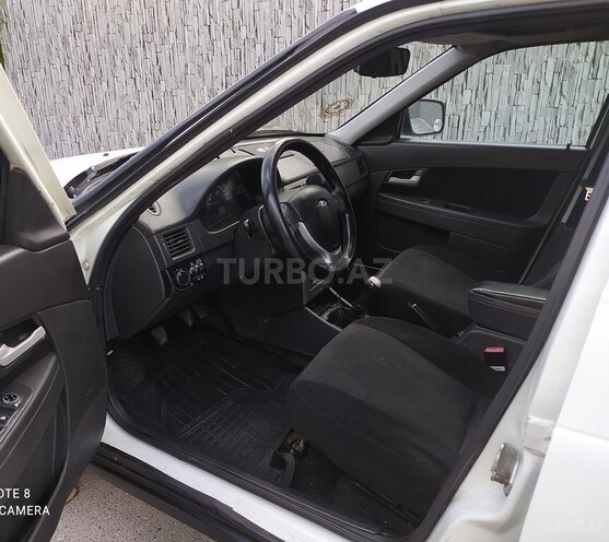 LADA (VAZ) Priora 2013, 230,000 km - 1.6 l - Sabirabad