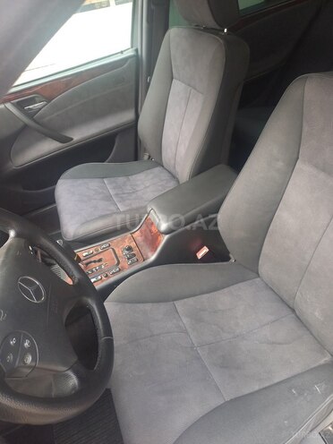 Mercedes E 220 d 2001, 634,500 km - 2.2 l - Bakı