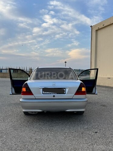 Mercedes C 200 1998, 390,000 km - 2.0 l - Bakı