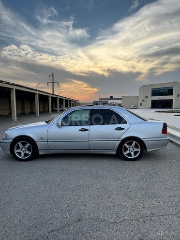 Mercedes C 200 1998, 390,000 km - 2.0 l - Bakı