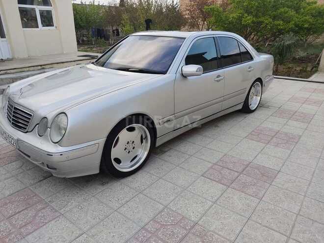 Mercedes E 280 1999, 300,000 km - 2.8 l - Bakı