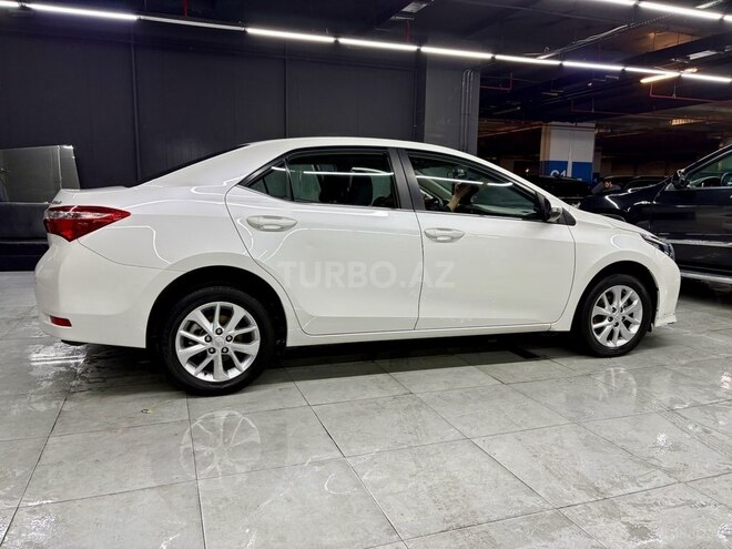 Toyota Corolla 2013, 146,000 km - 1.6 l - Bakı