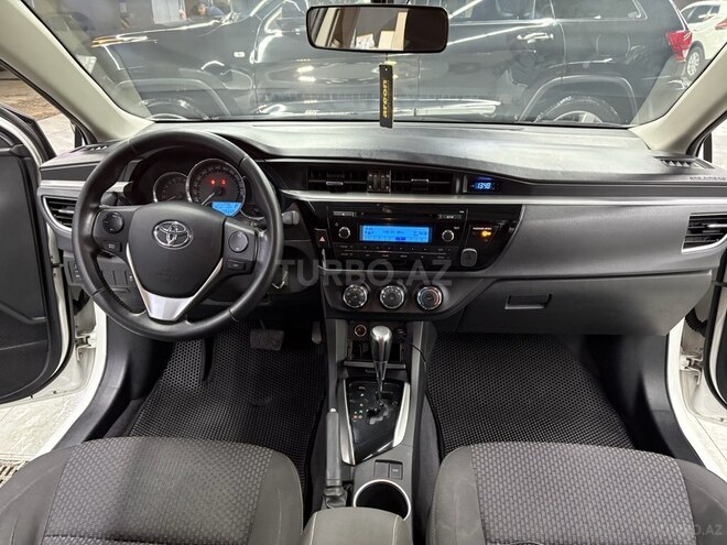 Toyota Corolla 2013, 146,000 km - 1.6 l - Bakı