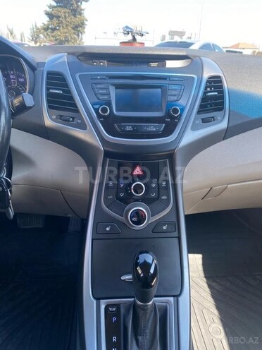 Hyundai Elantra 2014, 220,000 km - 1.8 l - Bakı